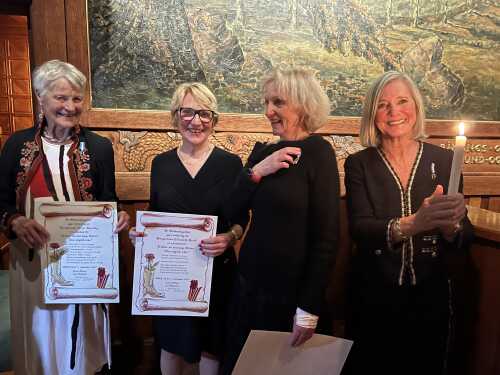 Fire veteraner som fikk æresbevisningen Den utgåtte sko. Fra venstre: Anne Sundby, Elisabeth Vestli, Signe Jenssen og Inger-Johanne Bryde